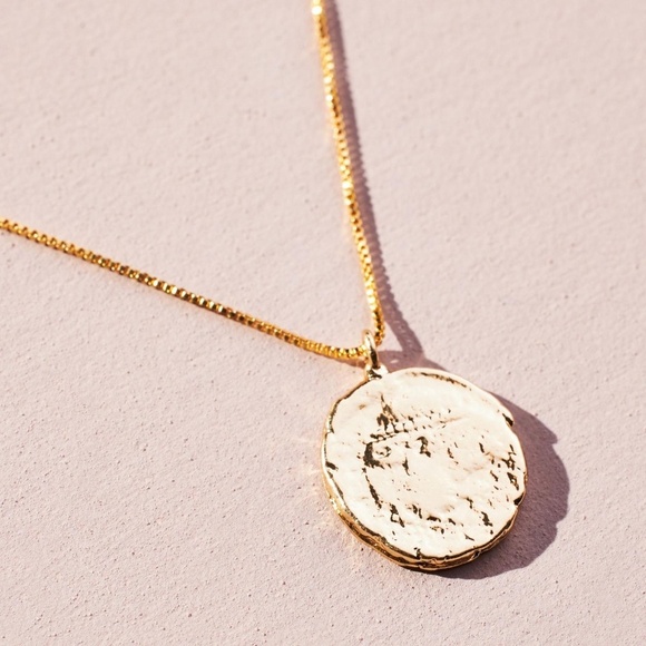 NWT Anthropologie Serafina Layered Coin Necklace - Picture 2 of 3